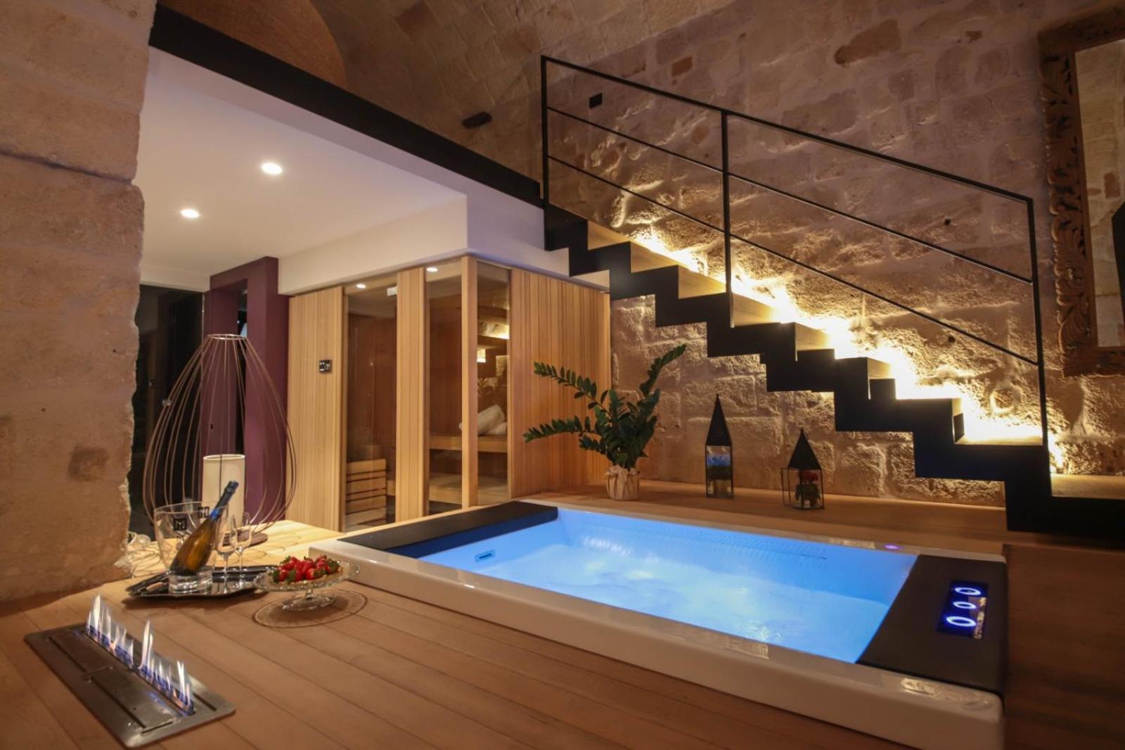 Suite & Spa Via Veneto Монополі Екстер'єр фото